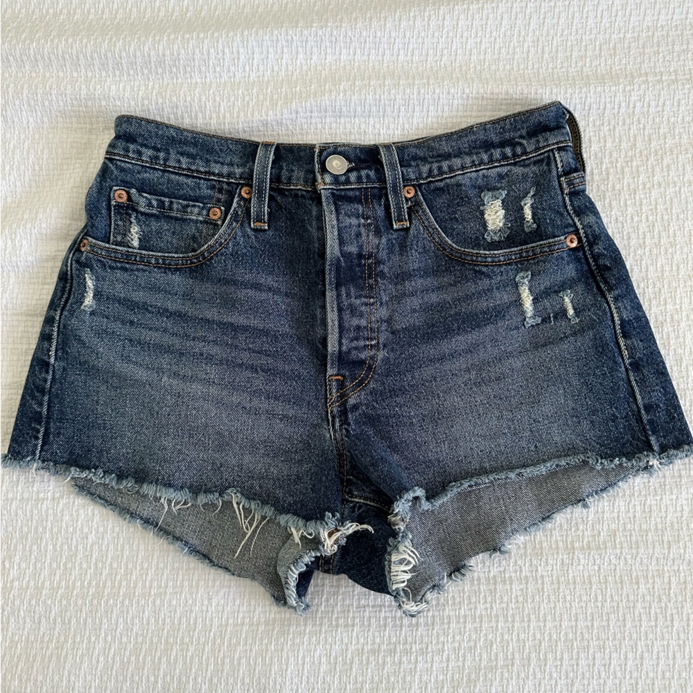 Levi’s 501 Original Cutoff Shorts